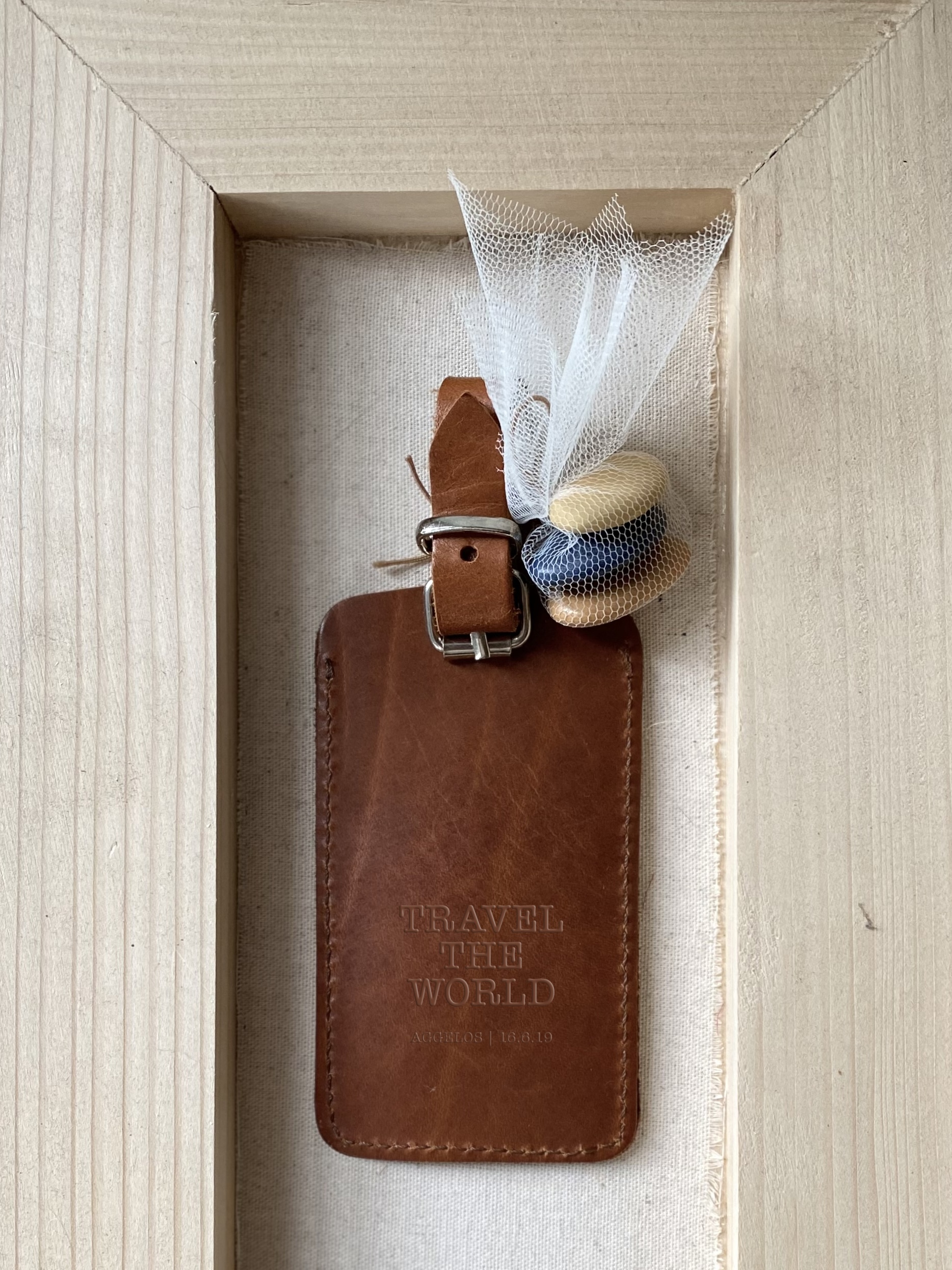 Hot-air-balloon-travel-kit-baptism-luggage-tag-favor-leather