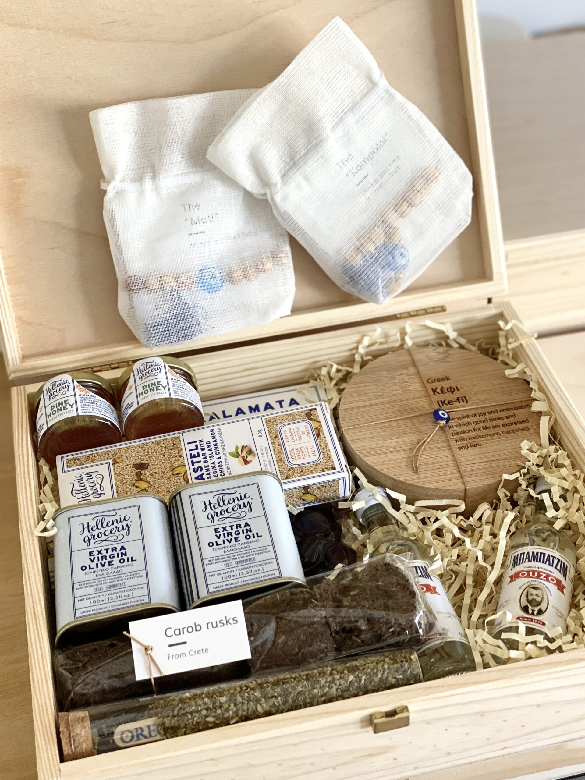 a-greek-welcome-special-occasion-gift-box-all-contents-goodies