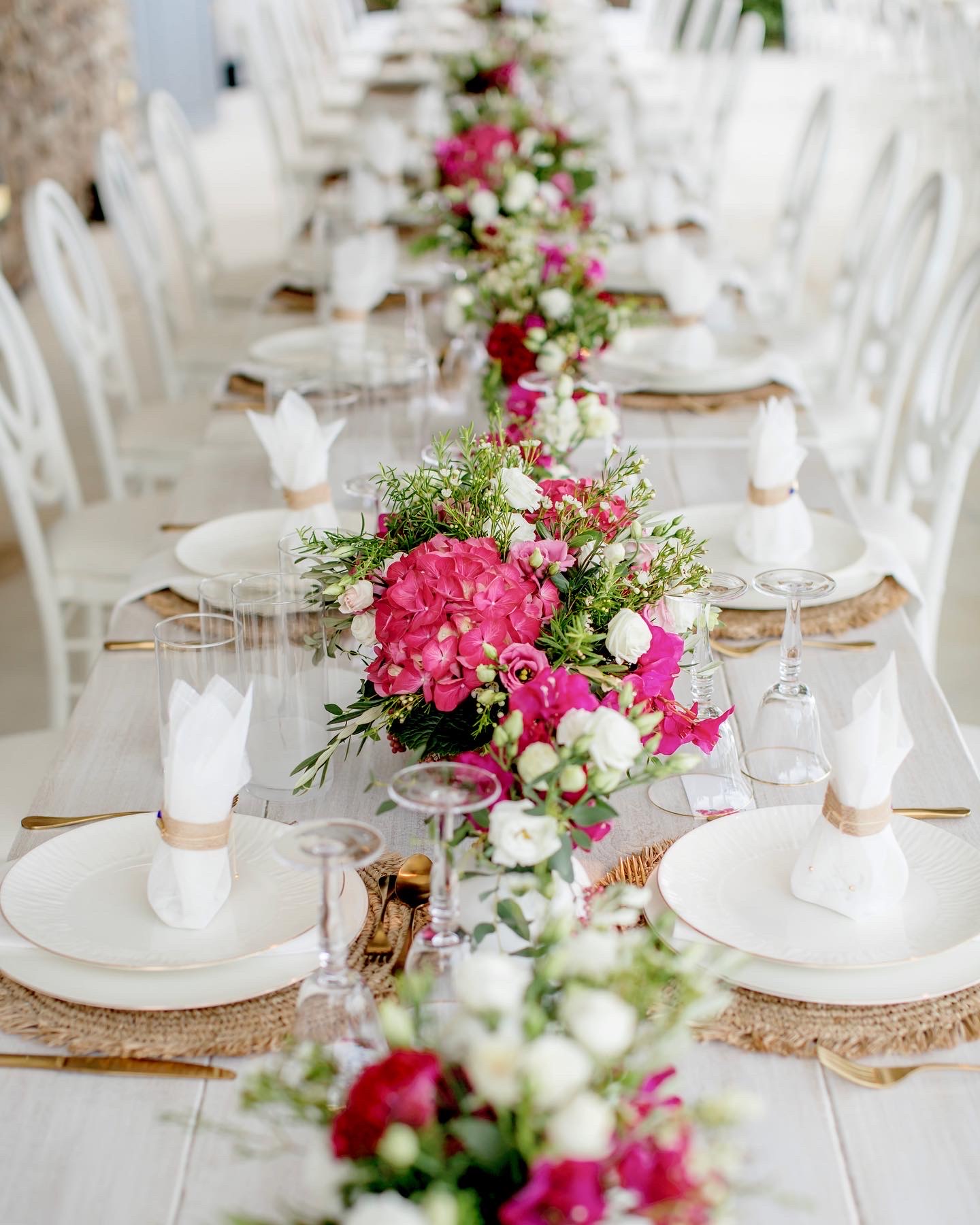 charming-greece-wedding-table-setup