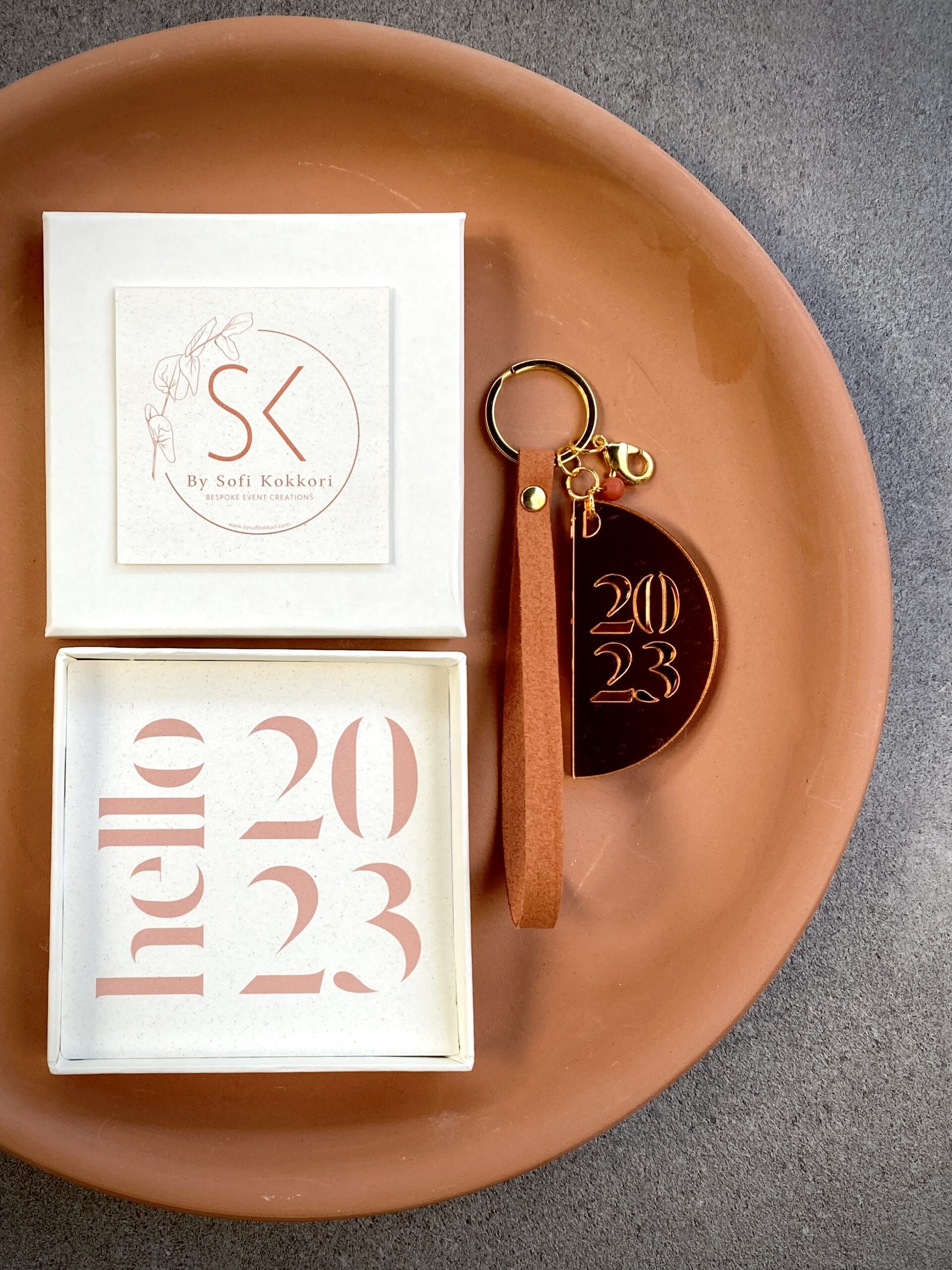 hello-2023-special-occasion-lucky-charm-keychain-box-packaging