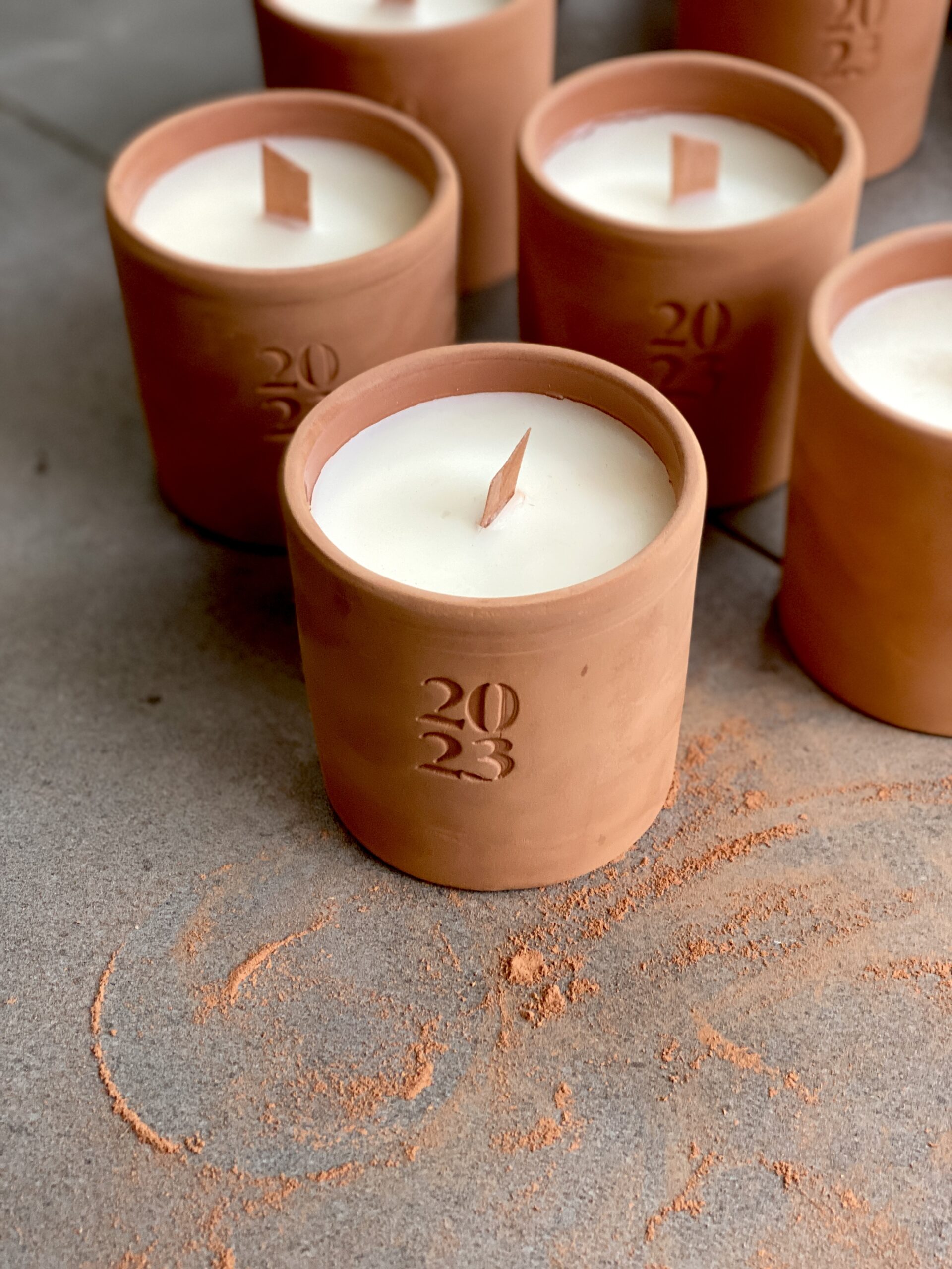 hello-2023-special-occasion-soy-ceramic-candle-big