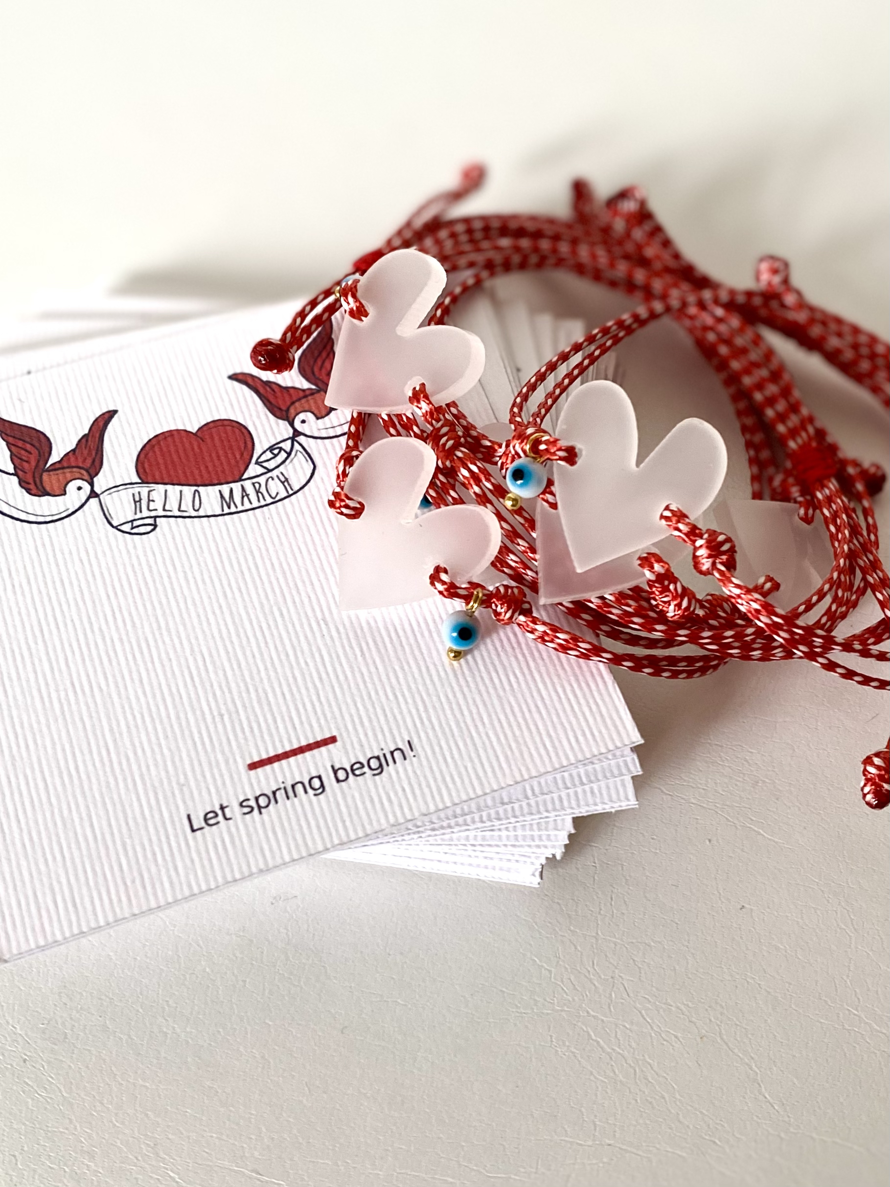 hello-march-special-occasion-march-bracelet-plexiglass-heart-card