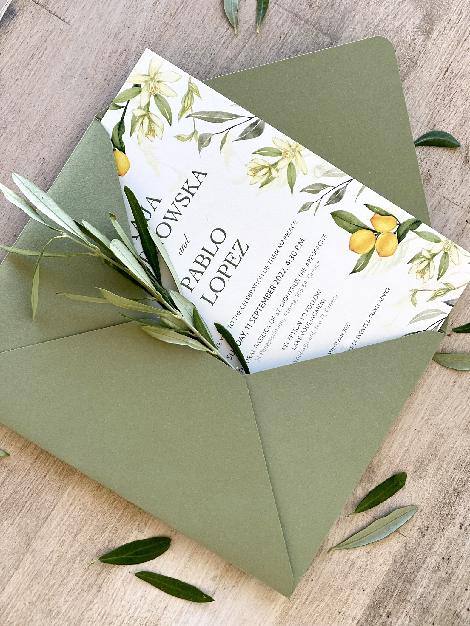 lemon-scents-wedding-invitation-card-in-envelope