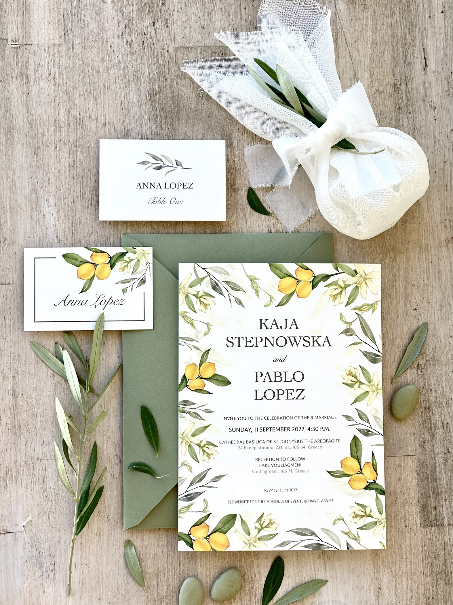 lemon-scents-wedding-invitation-favor-seating-escort-cards-layflat