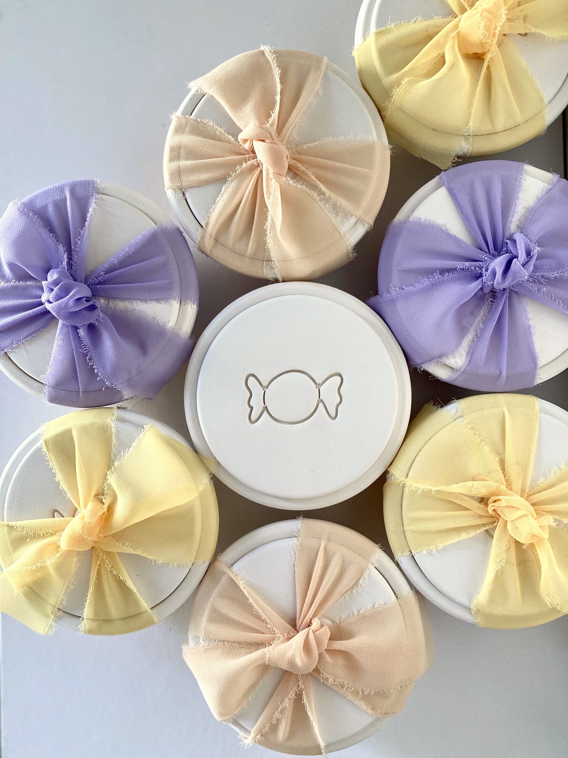 lolly-shop-baptism-ceramic-favor-gift-happy-color-ribbon-combination