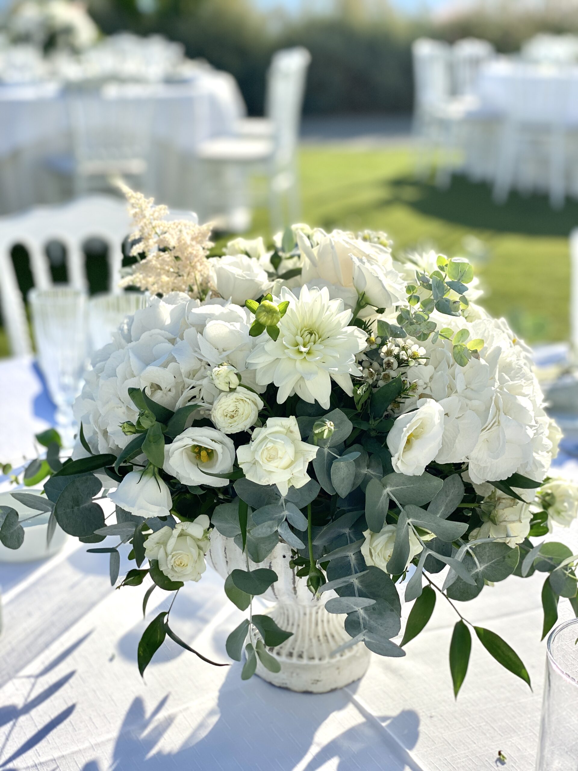 serene-gray-green-wedding-table-centerpiece