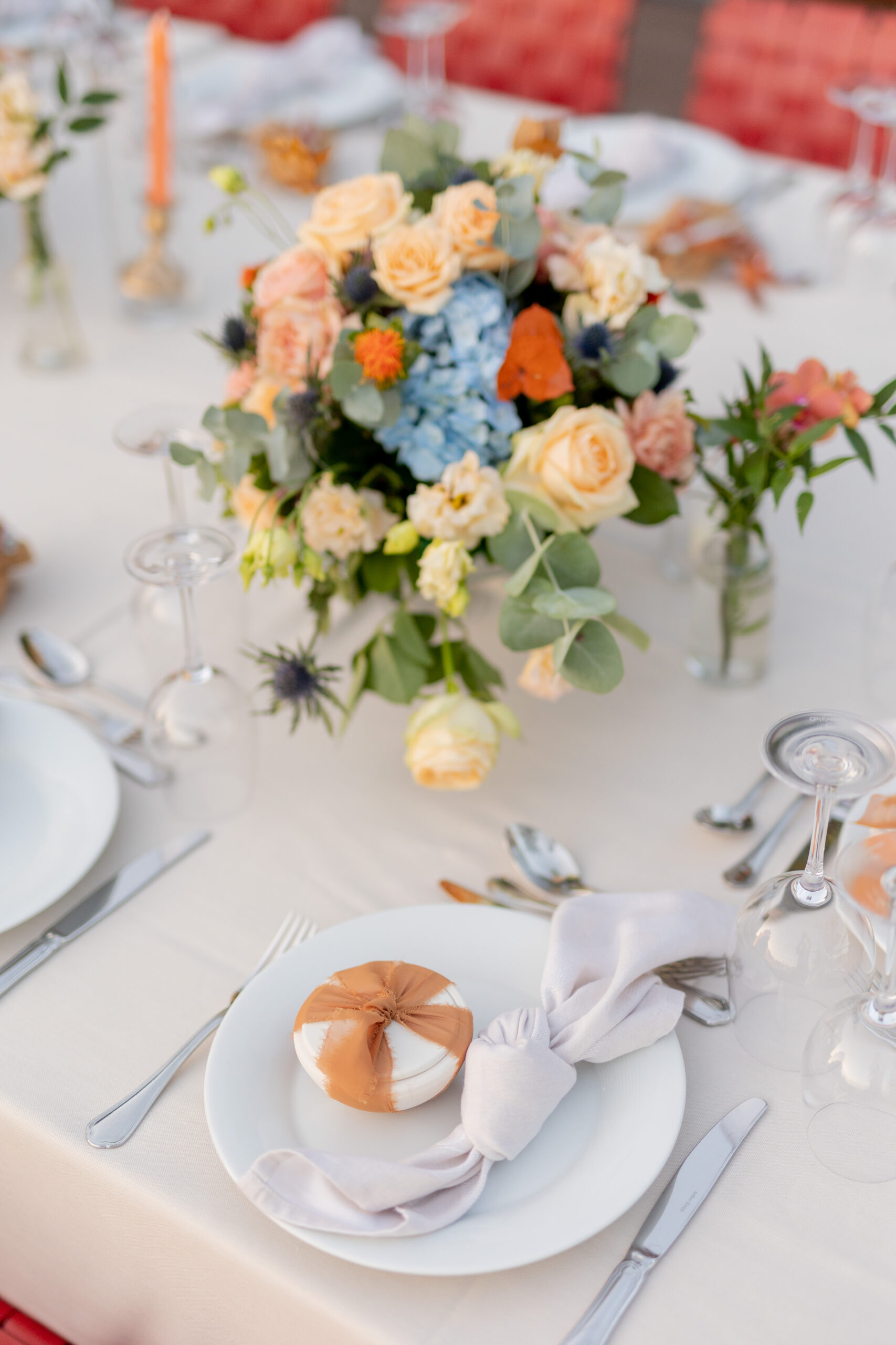 sun-kissed-terra-cotta-wedding-favor-ceramic-table-setup-decoration-plate
