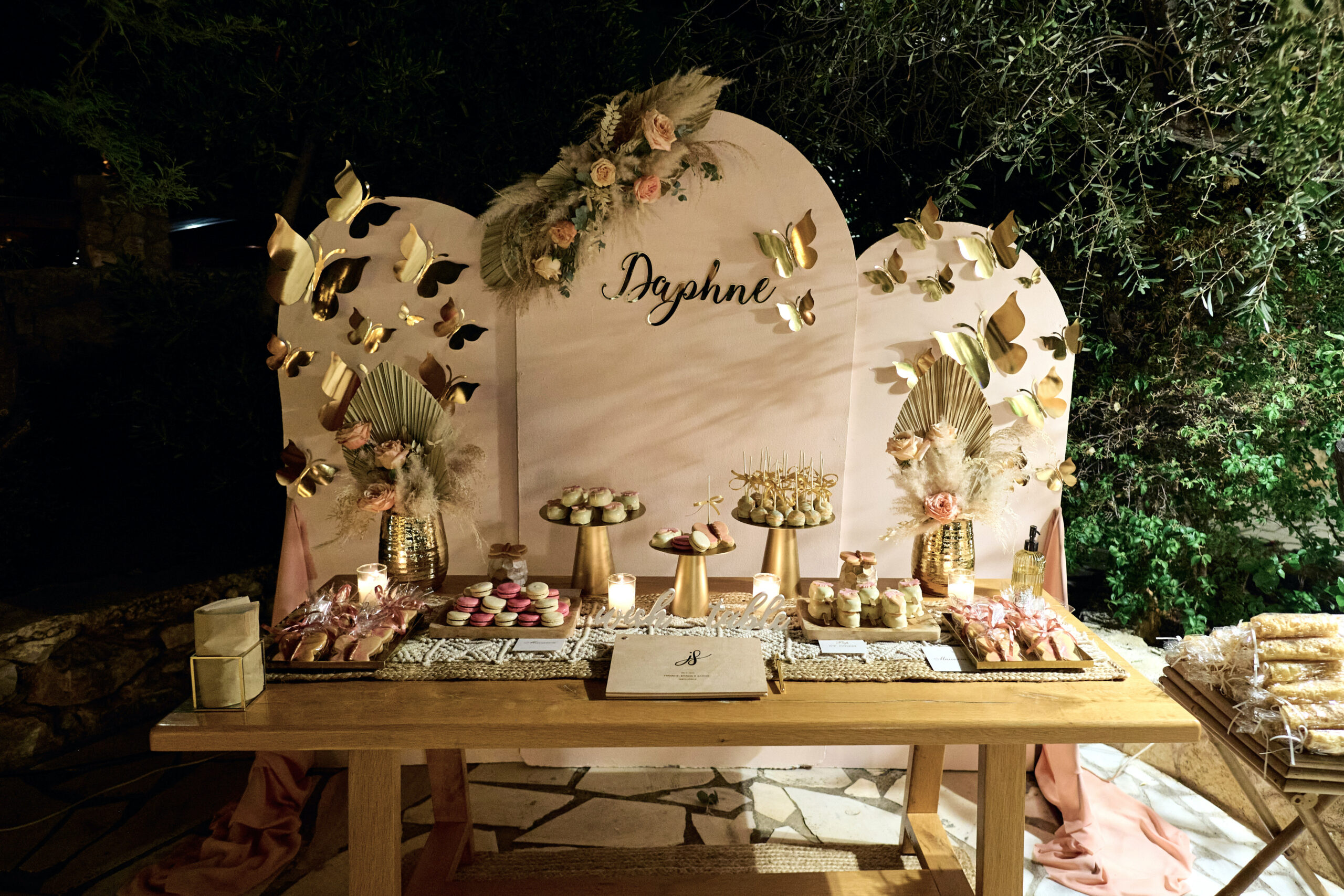 the-dreamers-wedding-and-baptism-candy-bar-wish-table