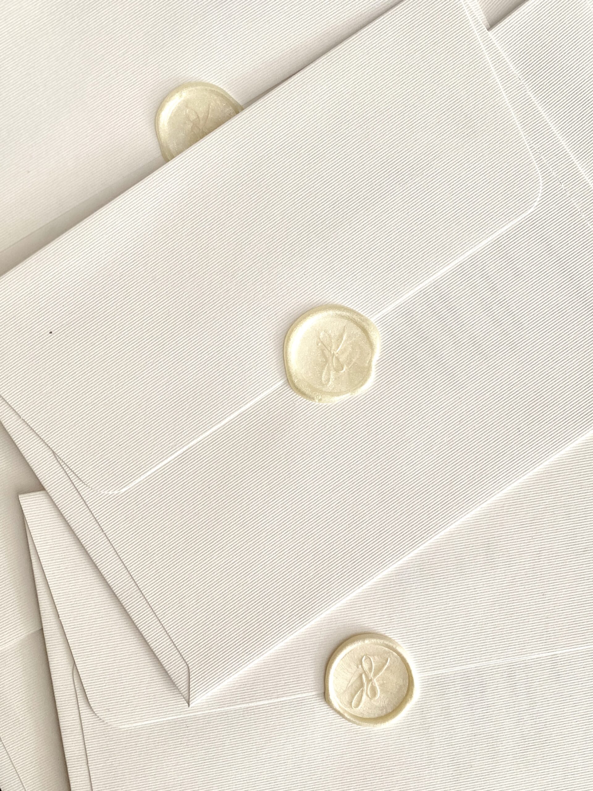 the-dreamers-wedding-and-baptism-invitation-envelope-with-sealing-wax