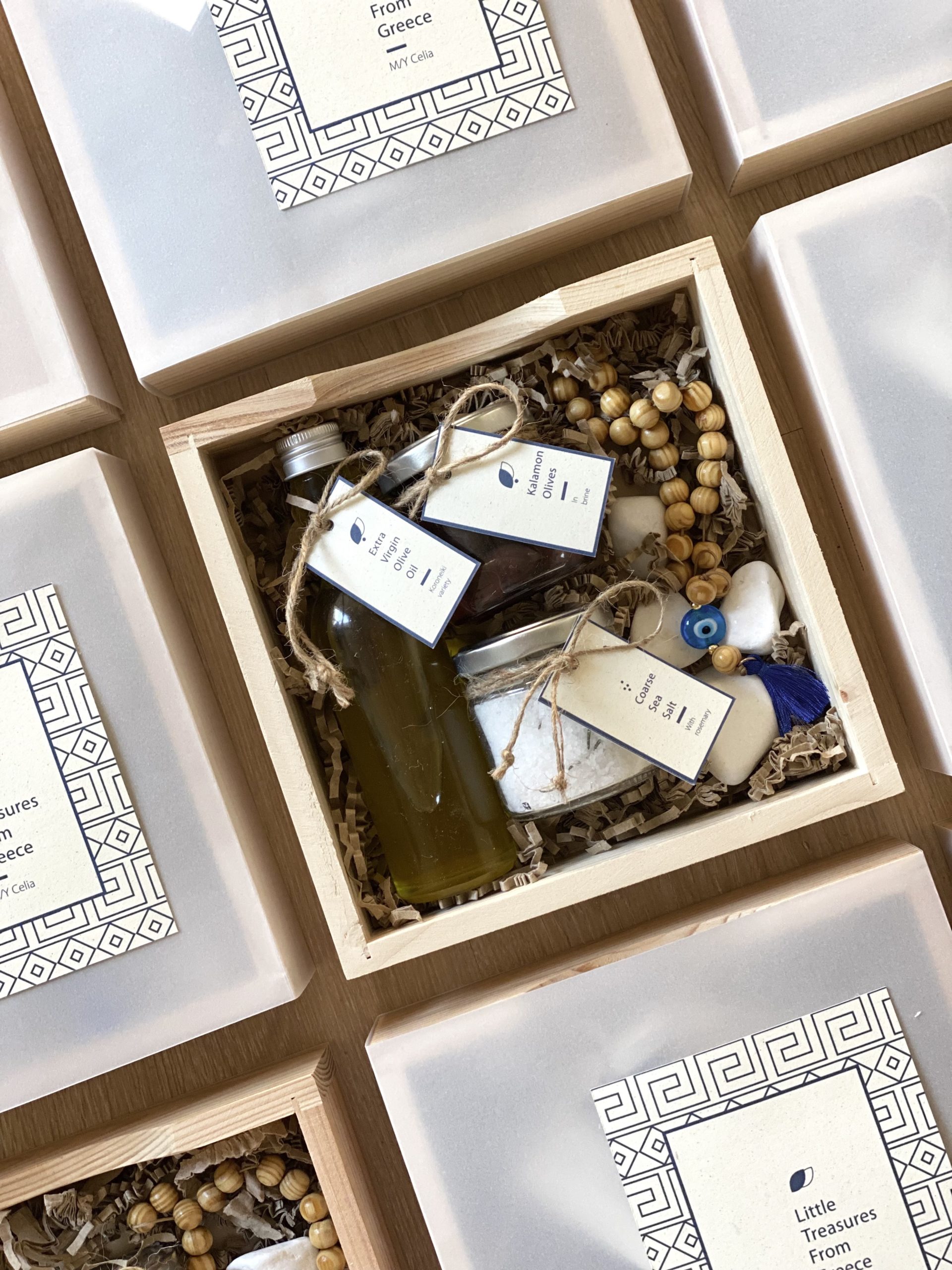 welcome-on-board-corporate-wooden-gift-box-greek-products-packaging